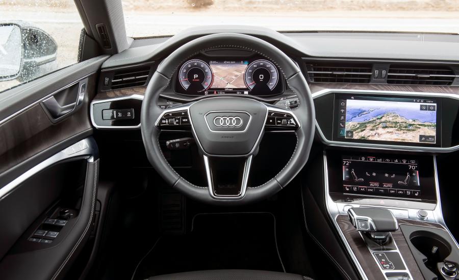Торпедо Audi A7 Sportback 3.0 TFSI Quattro 2018 года  (NA) (фото 35 из 39)